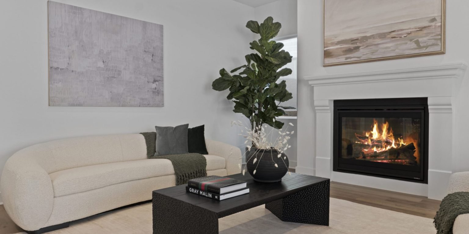 20707-Bluebird-Ct-Northridge-HsHProd_65-scaled-q9wm0i46xf70y1zjfn3dkvscs3g7pn7elkxjk6f1g0 (1)