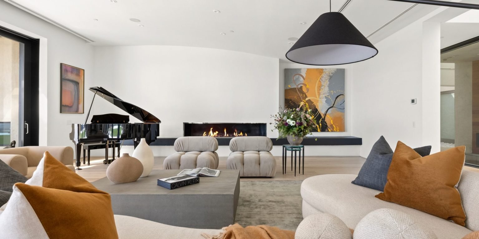 455_CastlePlace_01_1920px-1-qt8x34iuius5rkecutrj772g9un1i9pc39hgit9fdc