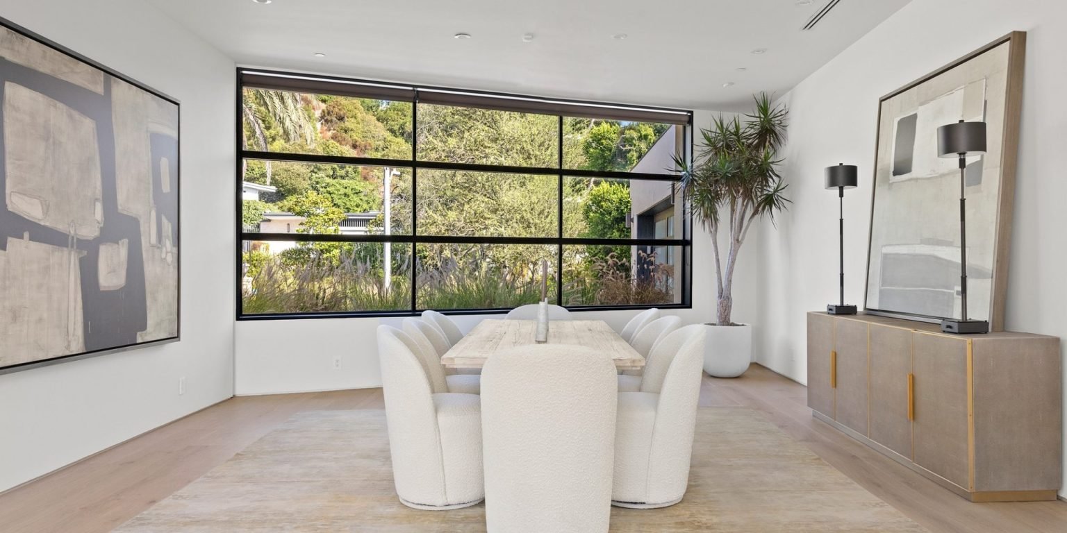 455_CastlePlace_09_1920px-1-qt8x3imfddbglptvkhuxqlid6mpjpq9b579qpyois0