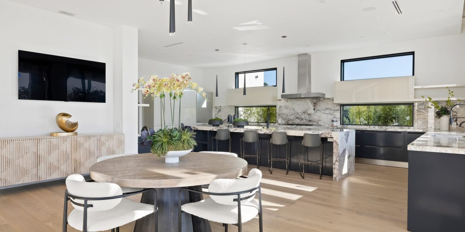 455_CastlePlace_11_1920px-1-qt8x3lfxxvfbkjps412tg2sqysbnctki5l875skc9c