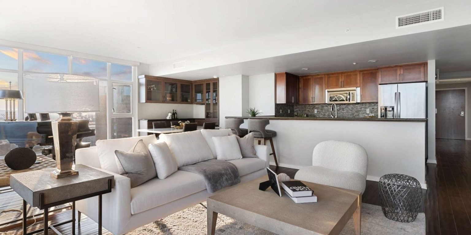 Long-Beach-3-qg6u6rz03ukrsqr85r0gwc6w3xwqu69p6paxgm9y4w