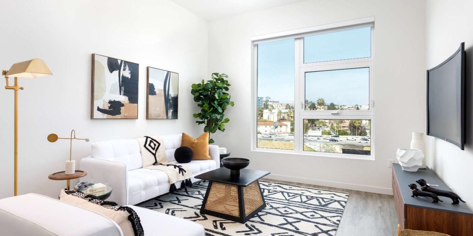 The-Charlie-Downtown-LA-Model-Home-2-qghd9sd15wqpwyqfphsss0ex9dk0vui6n16vcnacko