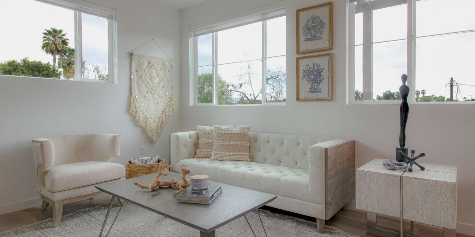 The-Charlie-La-Mirada-Model-Home-1-qghdat0t05p7968d96p4ob0m48ie9nzyy6bbca7guo