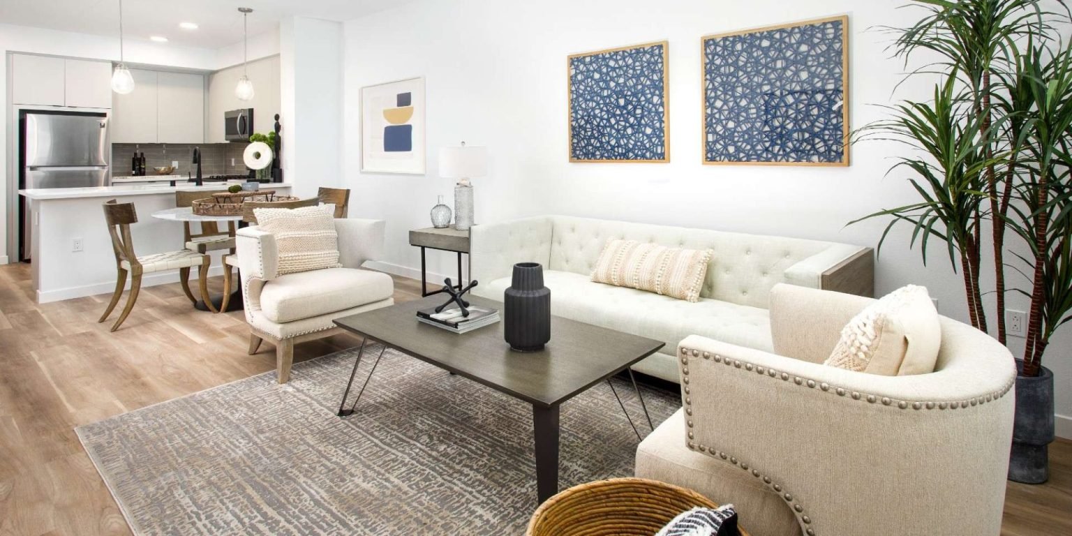 The-Charlie-La-Mirada-Model-Home-2-qghdaxpzybvmv81jhqq9irtx35v8c5immtkqqo0hzk